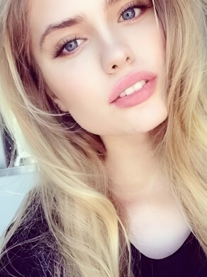 Кристина привлекальеная девушка из Пугачев цена от 5000 руб