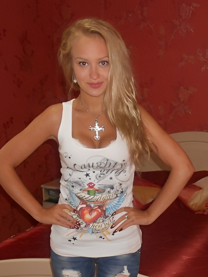 Ника привлекательная девушка из Пугачев цена от 1500 руб