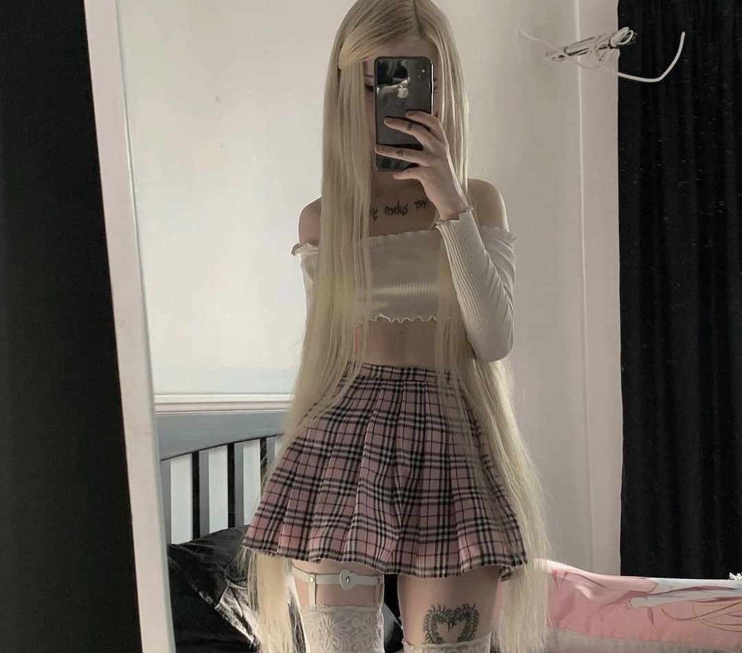 Люда привлекальеная девушка из Пугачев цена от 3000 руб