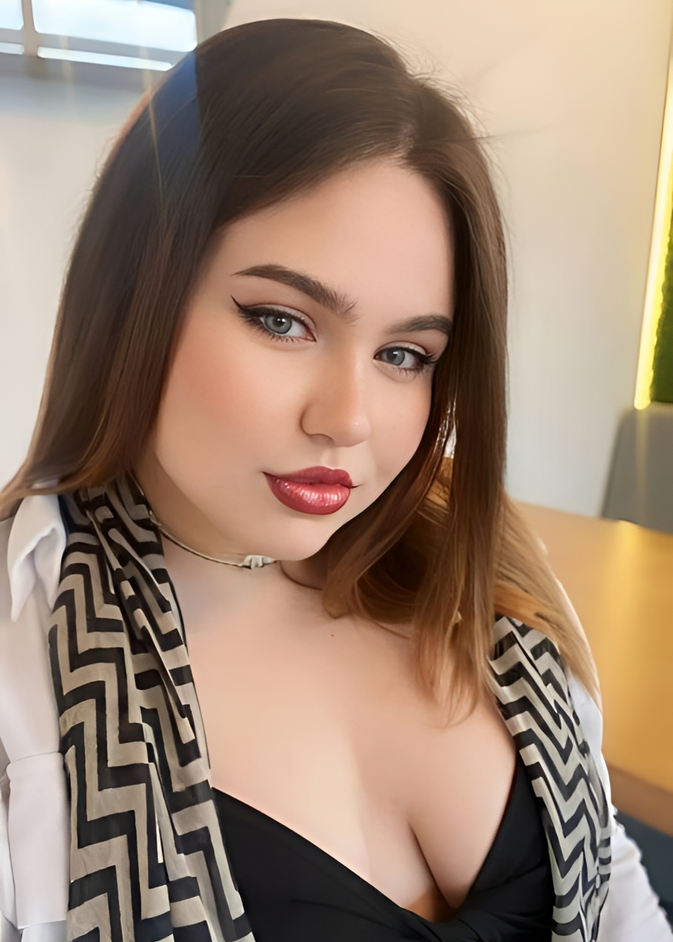 Ульяна привлекательная девушка из Пугачев цена от 6000 руб