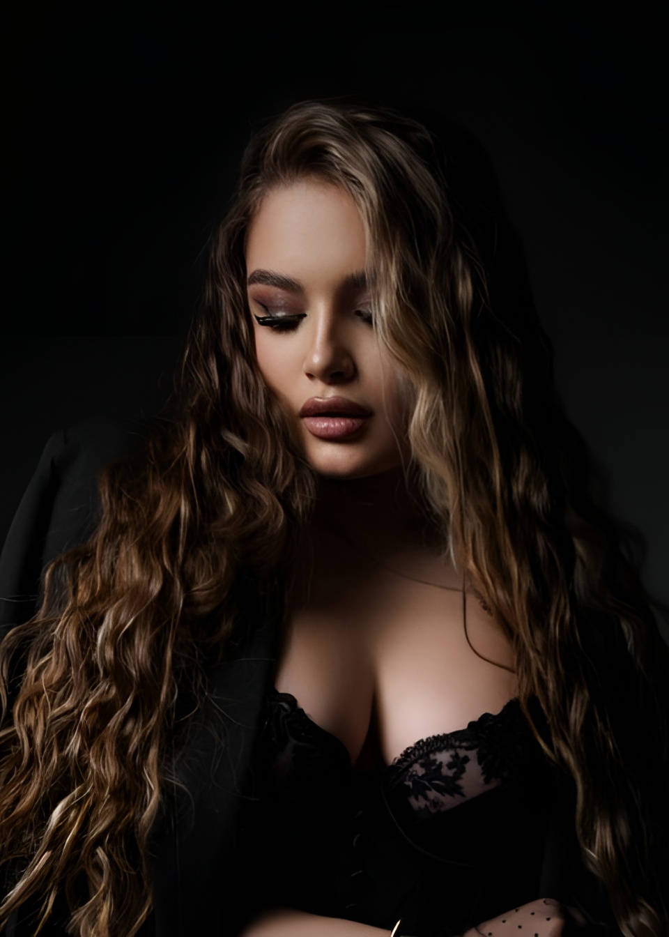 Яна привлекательная девушка из Пугачев цена от 5000 руб