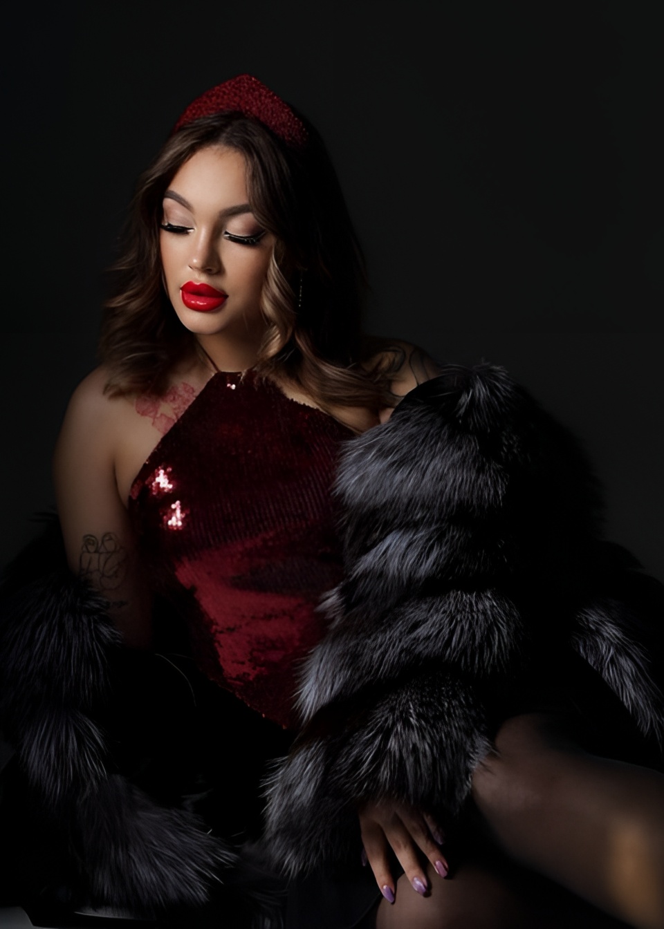 Юля привлекательная девушка из Пугачев цена от 6000 руб