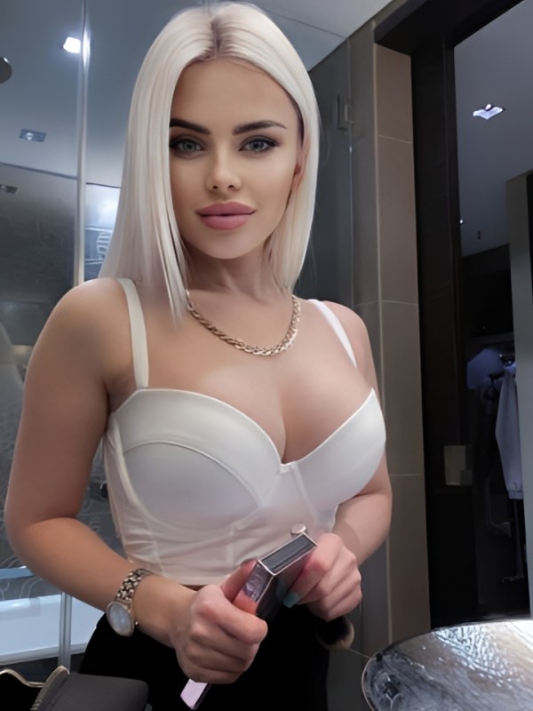 Нелли привлекательная девушка из Пугачев цена от 2000 руб