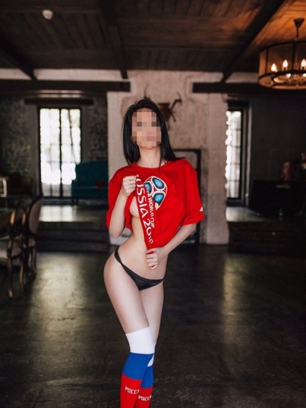 Яна привлекательная девушка из Пугачев цена от 6000 руб