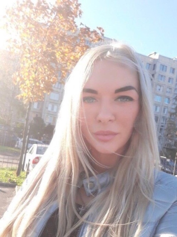 Влада привлекательная девушка из Пугачев цена от 3500 руб